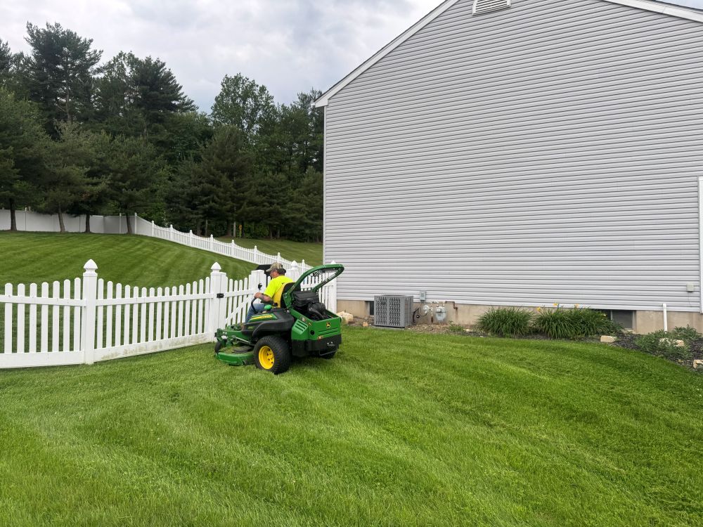 Seasonal Mowing